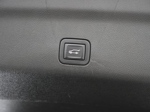 Used 2021 Cadillac Escalade Sport Platinum AWD/4WD image 46