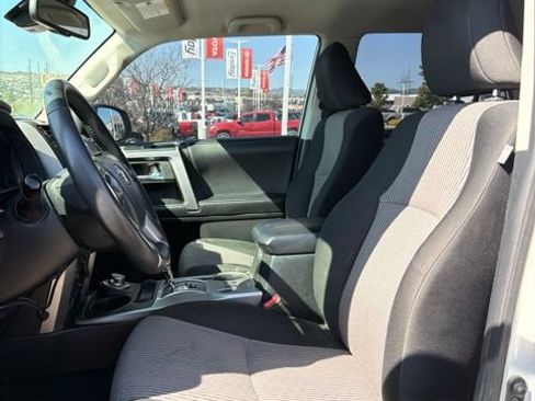 Used 2021 Toyota 4Runner SR5 AWD/4WD image 17