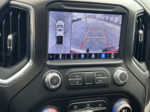 Used 2022 GMC Sierra 1500 AT4 w/ AT4 Premium Package image 18