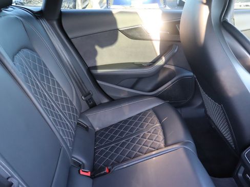 Used 2022 Audi S5 Premium Plus image 14