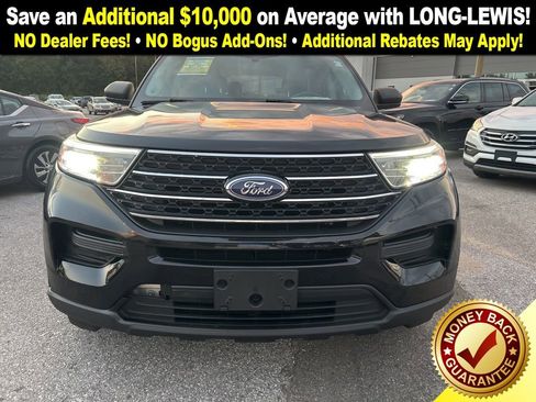 Used 2021 Ford Explorer XLT image 2