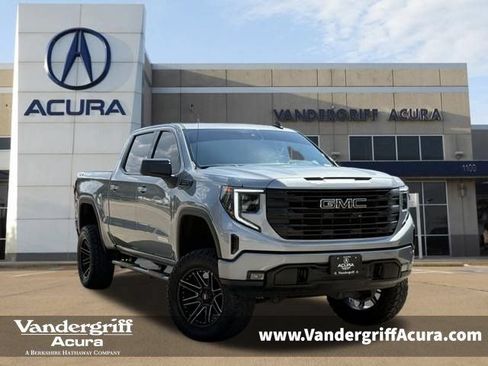 Used 2024 GMC Sierra 1500 Elevation w/ X31 Off-Road Package AWD/4WD image 1