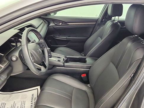 Used 2019 Honda Civic Sport Touring image 13