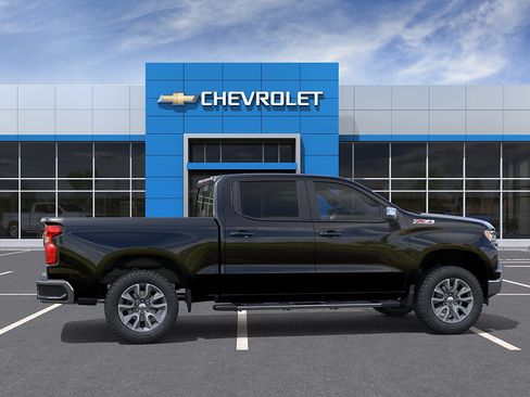 New 2026 Chevrolet Silverado 1500 LT w/ Z71 Off-Road Package AWD/4WD image 5