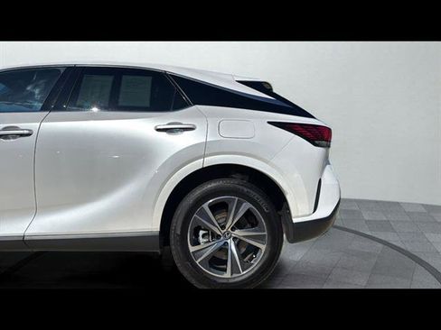 Used 2025 Lexus RX 350 FWD w/ Technology Package image 18