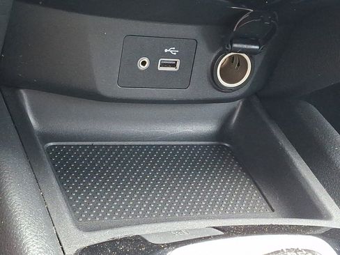 Used 2019 Nissan Rogue SV AWD/4WD image 22