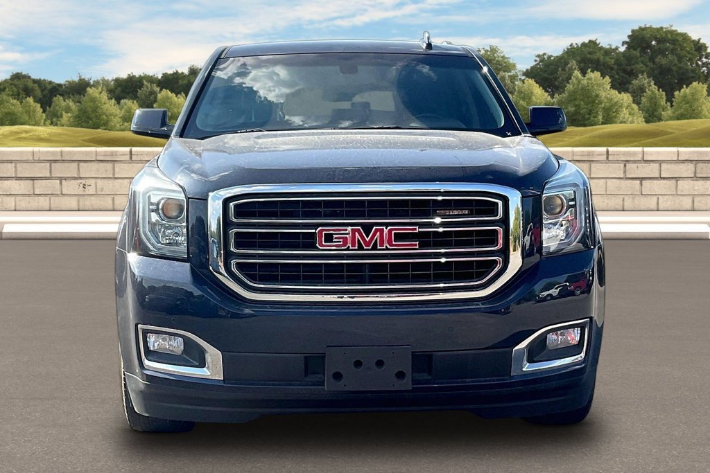 Used 2017 GMC Yukon SLE AWD/4WD image 3