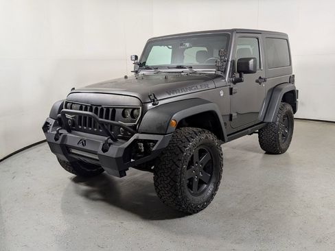 Used 2017 Jeep Wrangler Sport image 3