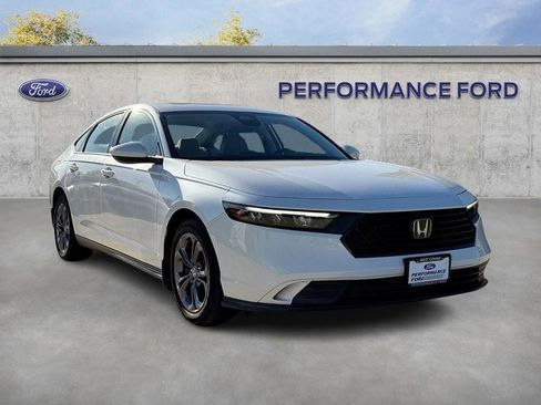 Used 2023 Honda Accord EX image 4