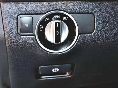 Used 2017 Mercedes-Benz GLE 350 image 12