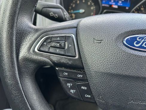 Used 2016 Ford Focus SE image 18