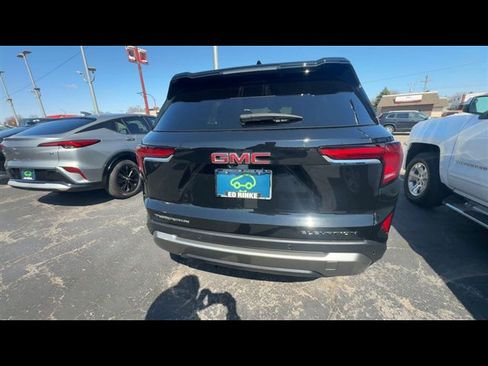 Certified 2026 GMC Terrain Elevation w/ Elevation Premium Package FWD image 8