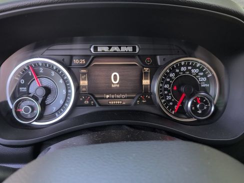Used 2020 RAM 2500 Big Horn w/ Level 2 Equipment Group AWD/4WD image 24