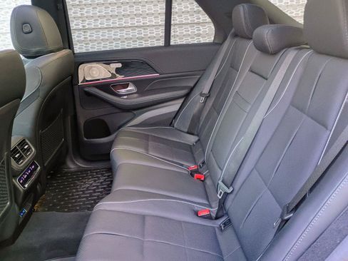 Used 2024 Mercedes-Benz GLE 450 4MATIC image 7