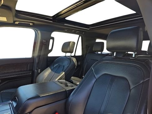 Used 2020 Ford Expedition Limited AWD/4WD image 9