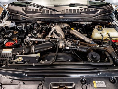 Used 2022 Ford F250 XLT w/ XLT Value Package image 32