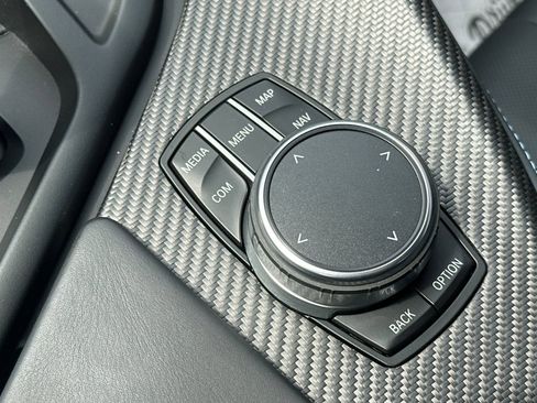 Used 2019 BMW i8 Roadster AWD/4WD image 27
