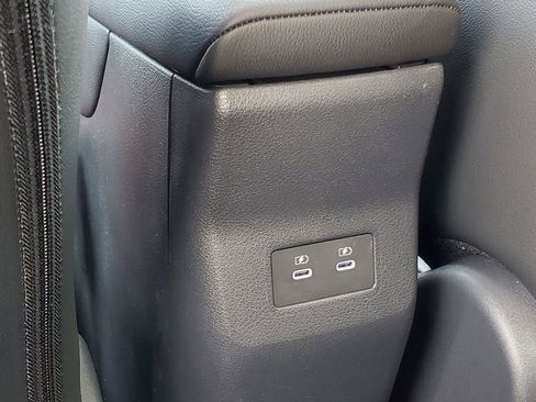 New 2025 Nissan Kicks SR w/ SR Premium Package image 31