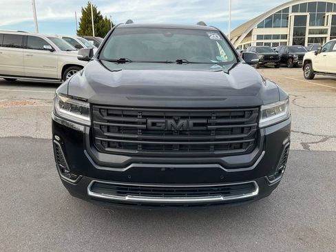 Used 2020 GMC Acadia SLT image 2