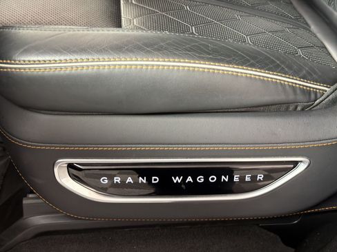 Used 2024 Jeep Grand Wagoneer L Series III w/ Quick Order Packagew 28T AWD/4WD image 14