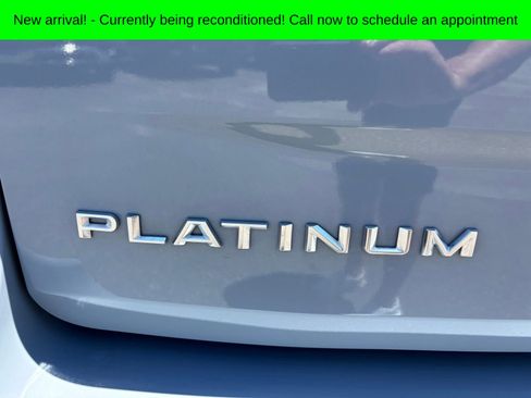 Used 2025 Ford Expedition Max Platinum w/ Driver's Package AWD/4WD image 6
