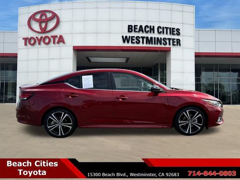 Used 2023 Nissan Sentra SR w/ Trunk Package FWD image 12