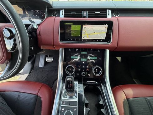 Used 2019 Land Rover Range Rover Sport HST AWD/4WD image 15