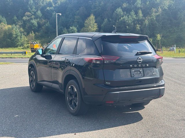 Used 2024 Nissan Rogue SV FWD image 22