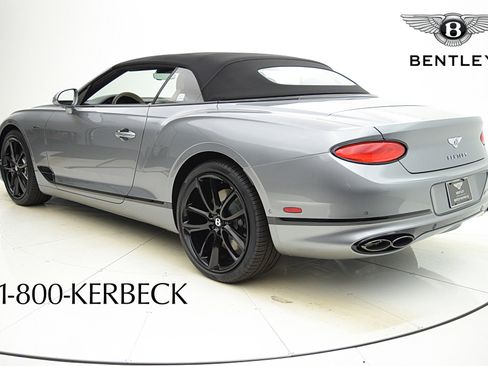 Used 2024 Bentley Continental GT image 21