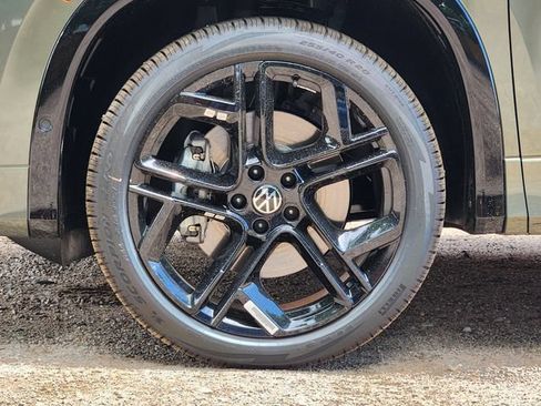 New 2026 Volkswagen Tiguan SE R-Line AWD/4WD image 9