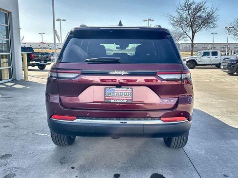 New 2026 Jeep Grand Cherokee Laredo X RWD image 5