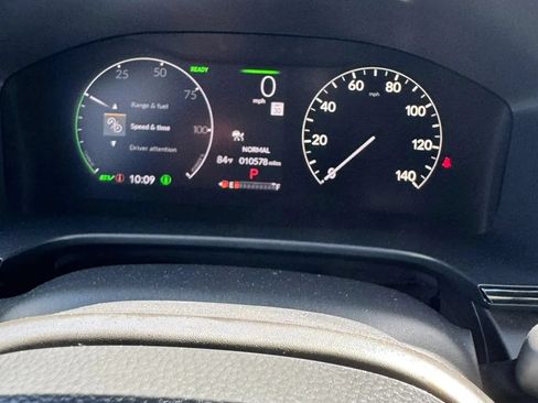 Used 2025 Honda CR-V Sport image 27