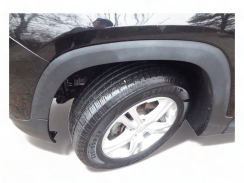 Used 2020 GMC Terrain SLE image 27