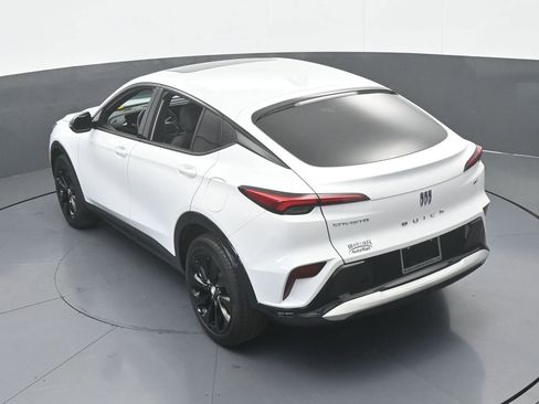 Used 2024 Buick Envista Sport Touring w/ Experience Buick Package image 50