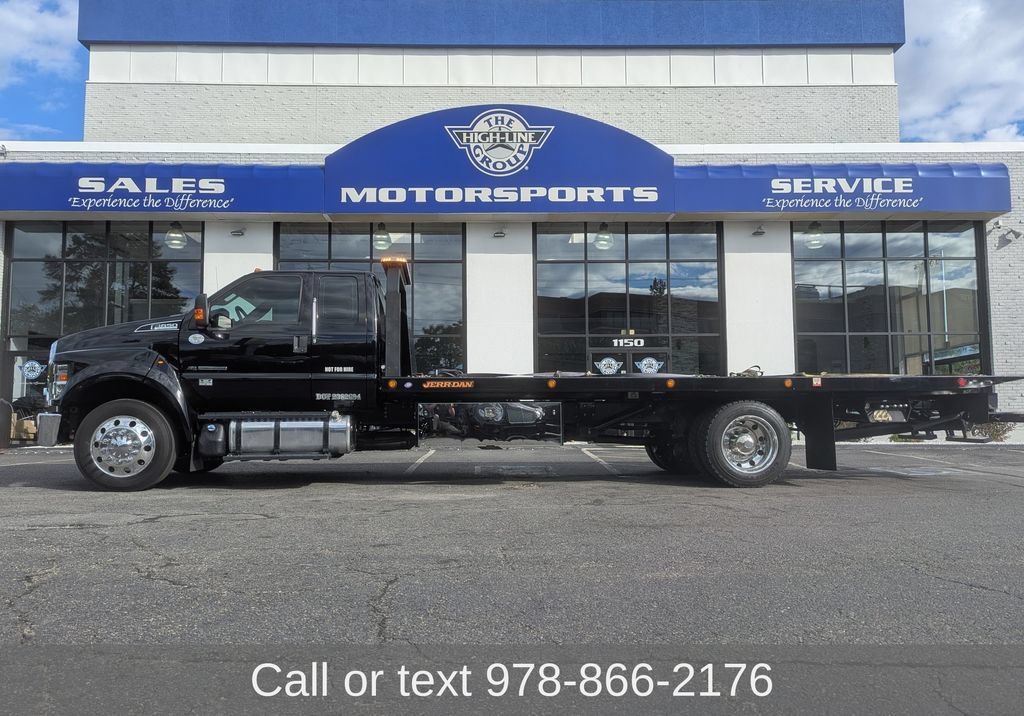 Used 2019 Ford F650 2WD SuperCab Super Duty image 1