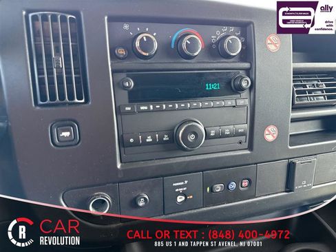 Used 2023 GMC Savana 2500 Extended w/ Driver Convenience Package image 11