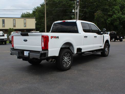Used 2023 Ford F250 XLT w/ FX4 Off-Road Package AWD/4WD image 11