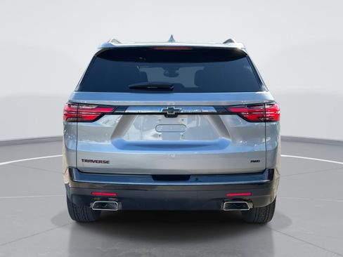 Used 2023 Chevrolet Traverse Premier w/ Redline Edition image 6