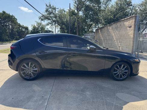 Used 2021 MAZDA MAZDA3 s FWD image 12