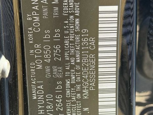 Used 2011 Hyundai Genesis 3.8 w/ Premium Navigation Pkg 3 image 18