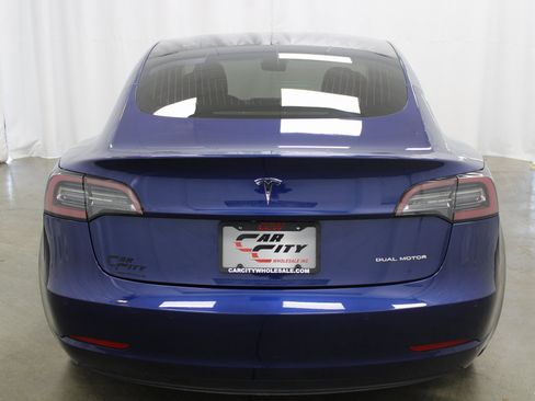 Used 2020 Tesla Model 3 Long Range image 6