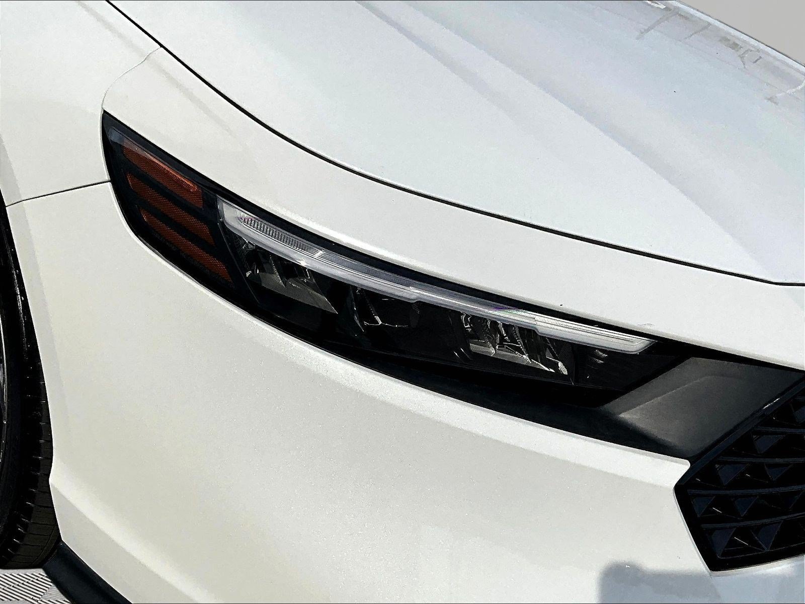 Used 2024 Honda Accord EX image 32