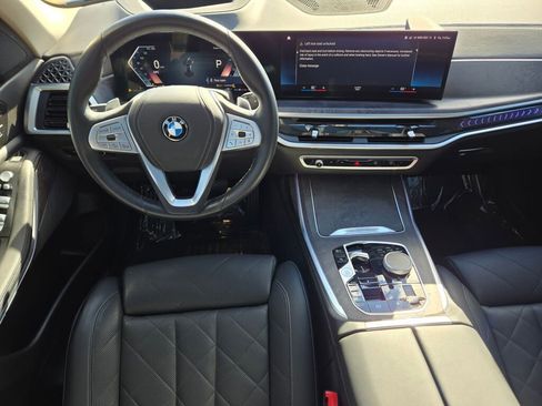 Used 2023 BMW X7 xDrive40i image 40