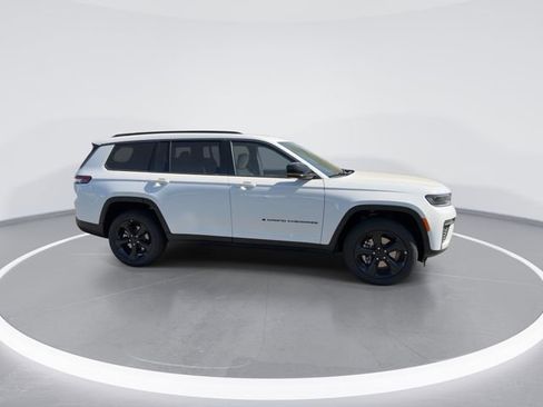 New 2026 Jeep Grand Cherokee L Limited AWD/4WD image 9