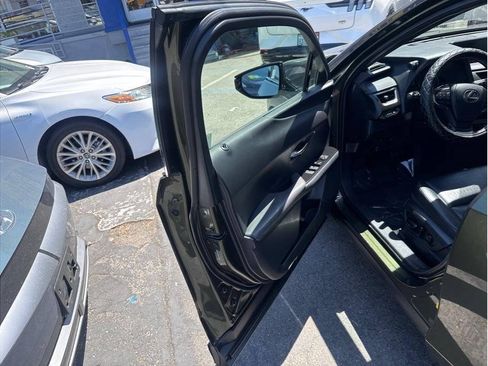 Used 2020 Lexus UX 250h w/ Accessory Package AWD/4WD image 21