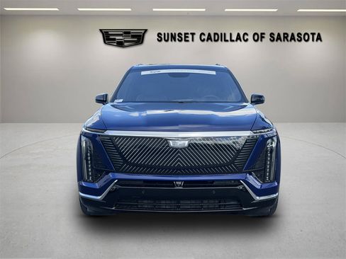 Certified 2026 Cadillac Vistiq Premium Luxury w/ LPO, Floor Liner Package AWD/4WD image 2