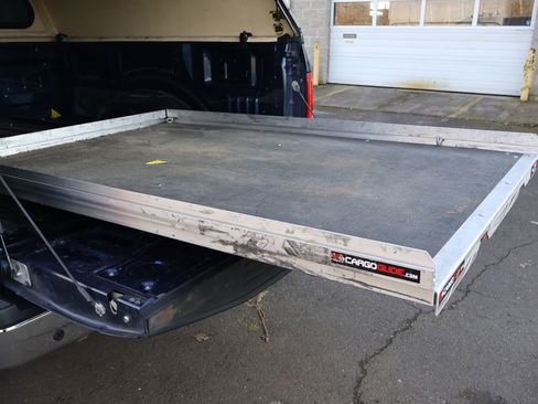 Used 2017 Ford F150 XLT image 37