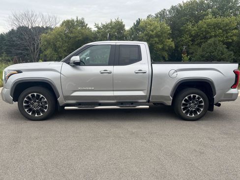 Used 2022 Toyota Tundra Limited AWD/4WD image 4
