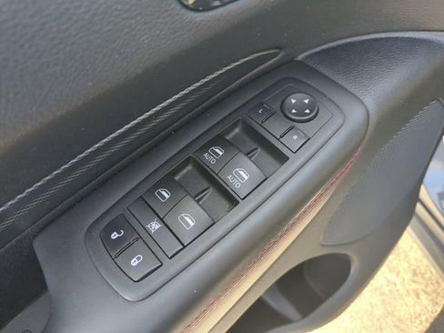 Used 2024 Dodge Durango GT AWD/4WD image 14
