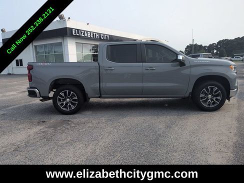 Used 2024 Chevrolet Silverado 1500 LT AWD/4WD image 6